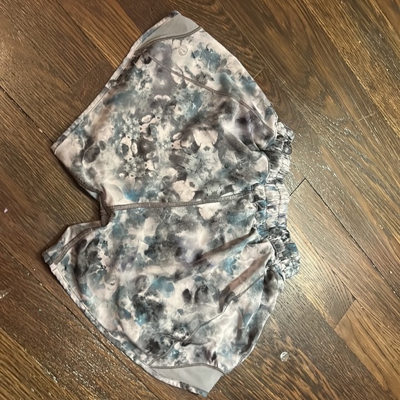 Blue white and black lululemon hottie hot shorts inseam 4, size 0 nice quality. - Picture 2 of 3